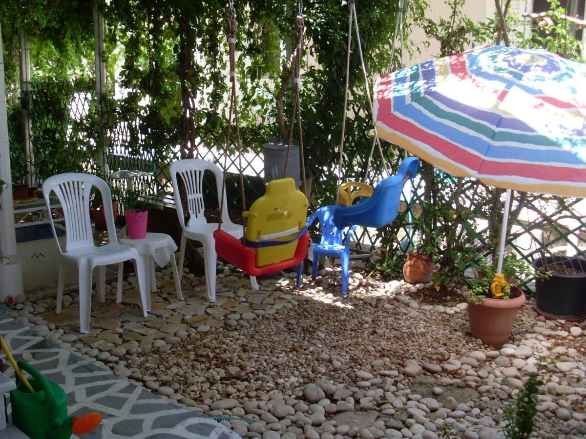 Mariangela Apartments Lixouri Luaran gambar