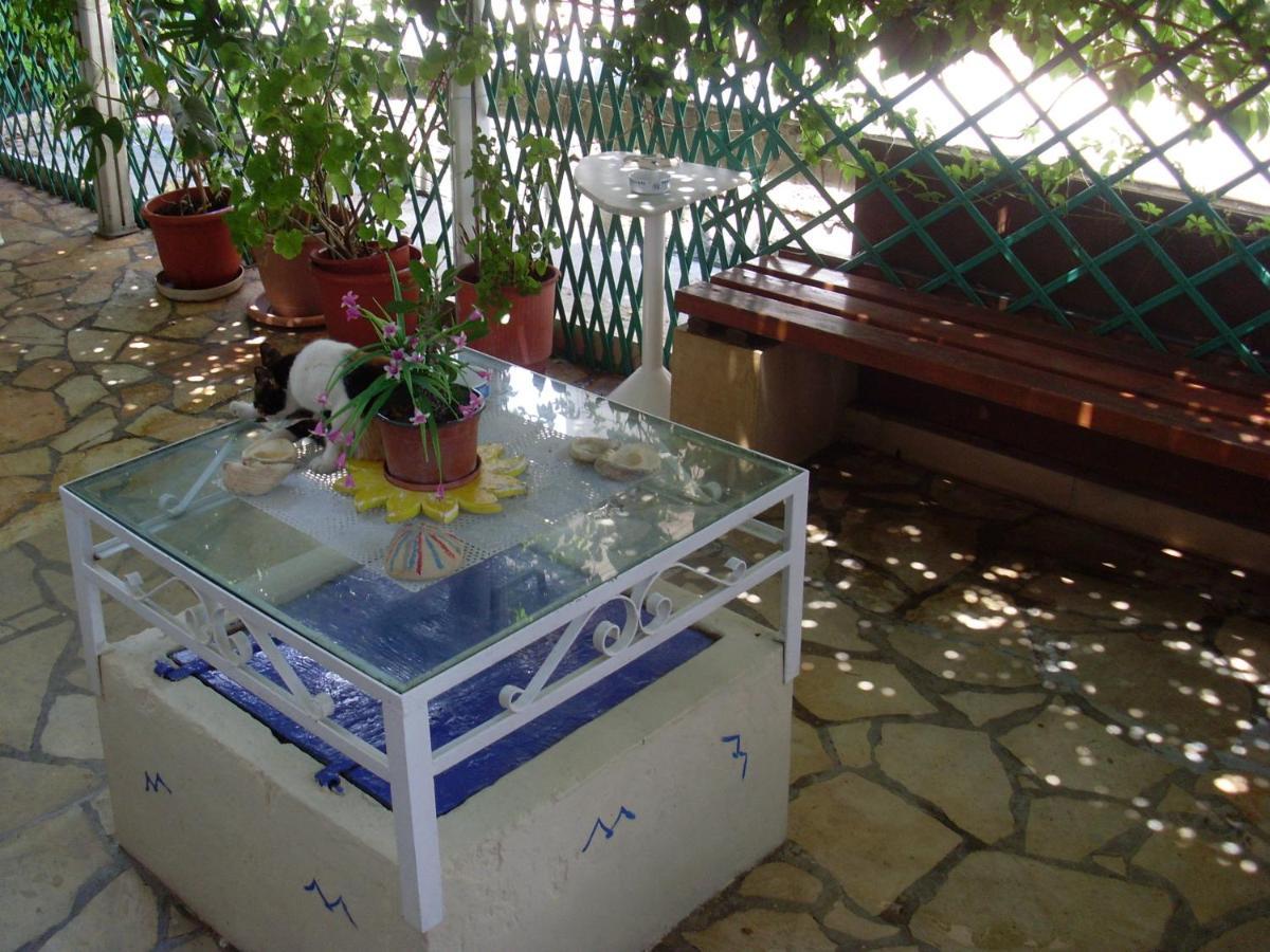 Mariangela Apartments Lixouri Luaran gambar