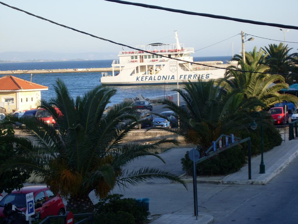 Mariangela Apartments Lixouri Luaran gambar
