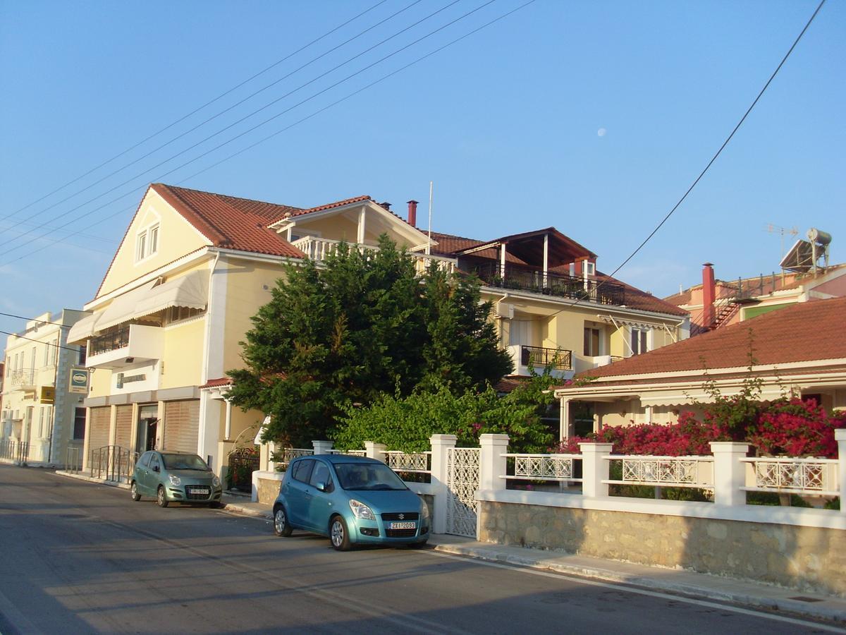 Mariangela Apartments Lixouri Luaran gambar