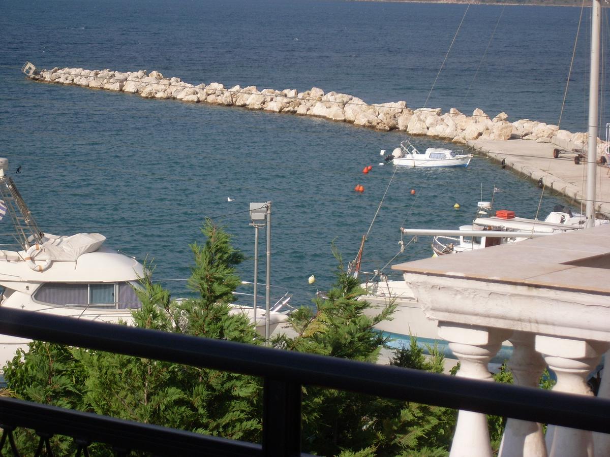 Mariangela Apartments Lixouri Luaran gambar