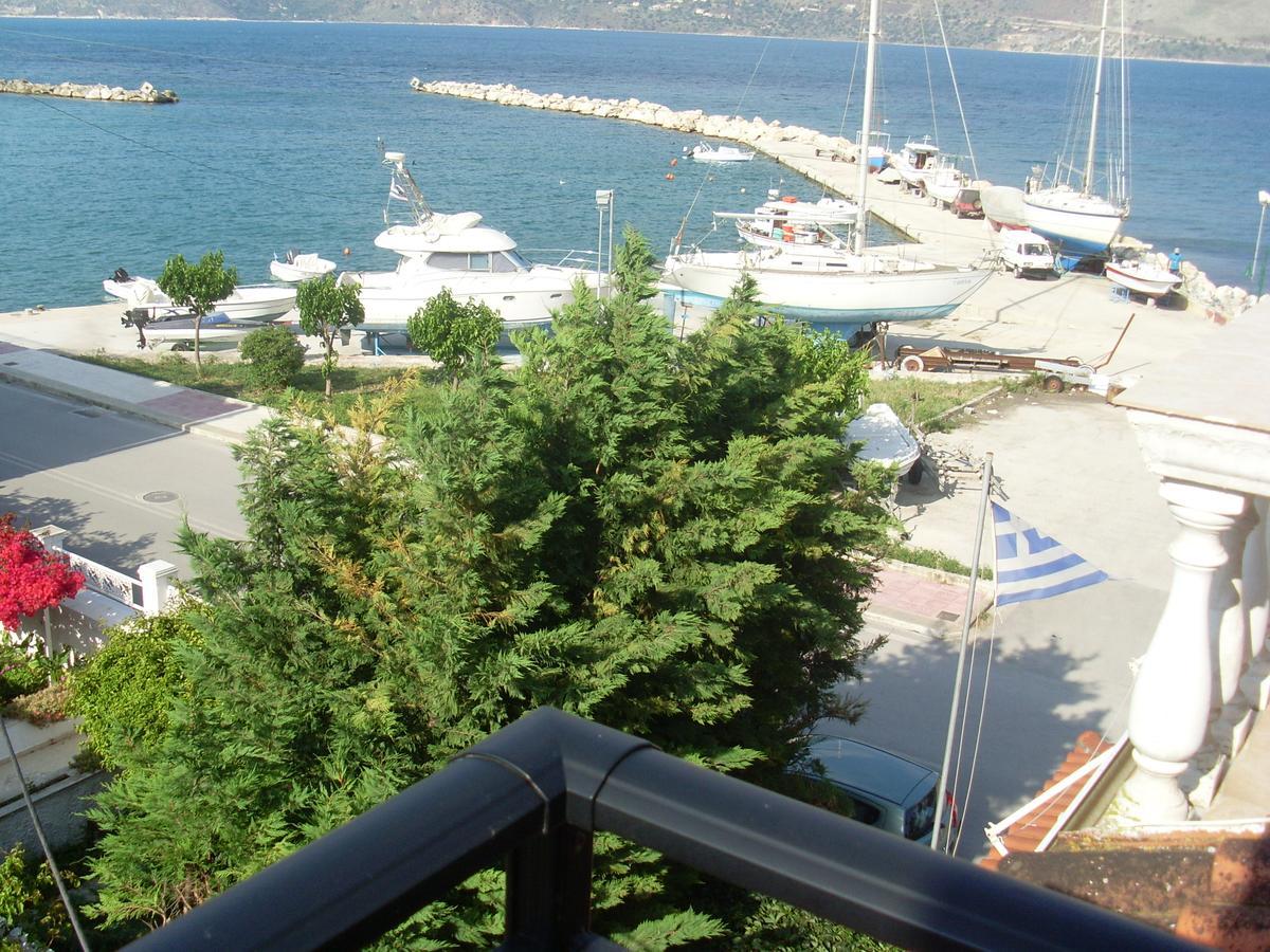 Mariangela Apartments Lixouri Luaran gambar